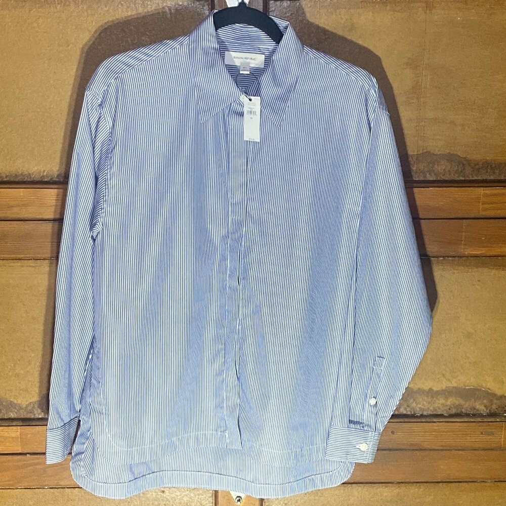 Gap Long Sleeve Oversized Poplin Button Shirt